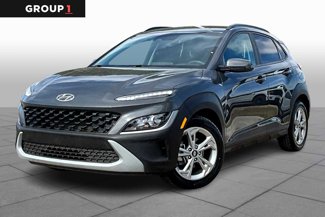 Used 2023 Hyundai Kona SEL image 1