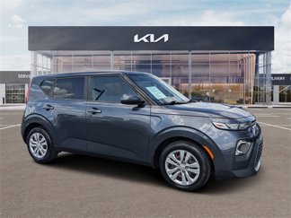 Used 2020 Kia Soul LX image 1