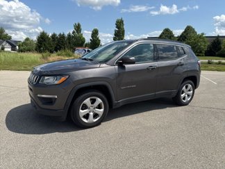 Used 2018 Jeep Compass Latitude w/ Popular Equipment Group image 1