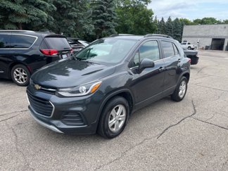 Used 2018 Chevrolet Trax LT w/ LT Convenience Package image 1