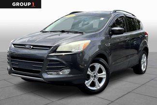 Used 2015 Ford Escape SE w/ Equipment Group 201A image 1