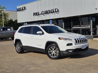 Used 2018 Jeep Cherokee Latitude Plus image 1