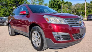 Used 2015 Chevrolet Traverse LT image 1