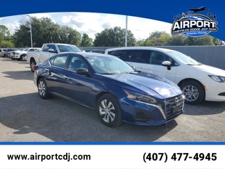 Used 2024 Nissan Altima 2.5 S image 1