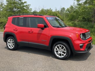 Used 2021 Jeep Renegade Latitude w/ Luxury Group I image 1