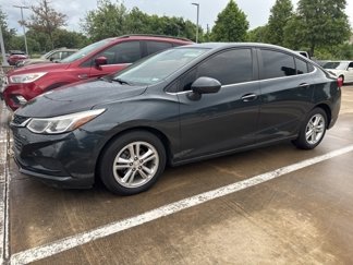 Used 2017 Chevrolet Cruze LT w/ Convenience Package image 1