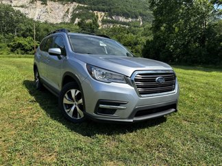 Used 2022 Subaru Ascent Premium w/ Convenience Package image 1