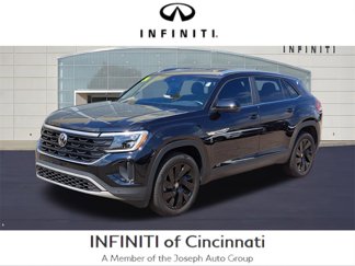 Used 2024 Volkswagen Atlas Cross Sport SE w/ Black Wheel Package image 1
