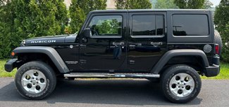 Used 2011 Jeep Wrangler Unlimited Rubicon image 1