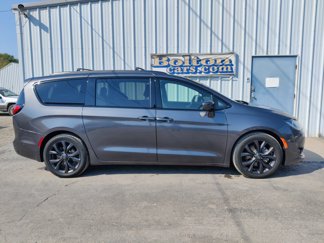 Used 2019 Chrysler Pacifica Touring-L Plus w/ Advanced Safetytec Group image 1