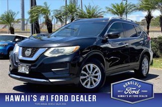 Used 2018 Nissan Rogue SV image 1