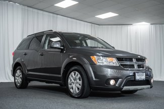 Used 2019 Dodge Journey SE w/ Premium Group image 1