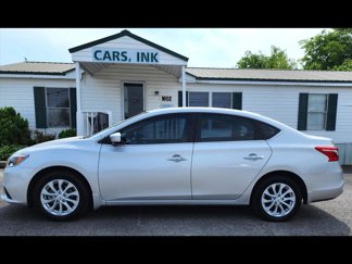 Used 2019 Nissan Sentra SV image 1