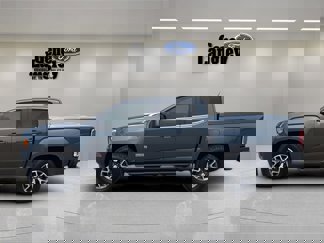 Used 2015 GMC Canyon SLE w/ All-Terrain Package image 1