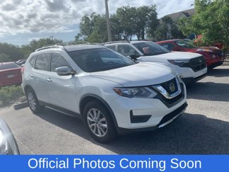 Used 2020 Nissan Rogue SV image 1