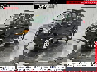 Used 2011 Hyundai Santa Fe Limited image 1