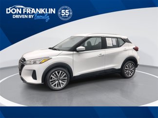 Used 2024 Nissan Kicks SV image 1