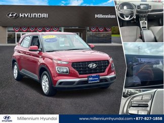 Certified 2023 Hyundai Venue SE image 1