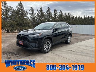 Used 2022 Toyota RAV4 XLE Premium image 1