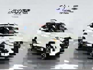 Used 2024 Nissan Kicks SR image 1