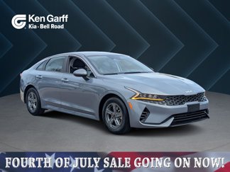 Used 2023 Kia K5 LXS image 1
