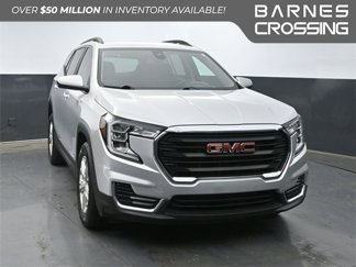 Used 2022 GMC Terrain SLE w/ Driver Convenience Package image 1