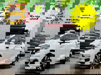 Used 2019 Honda Fit EX image 1