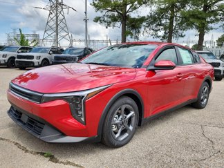 New 2025 Kia K4 LXS image 1
