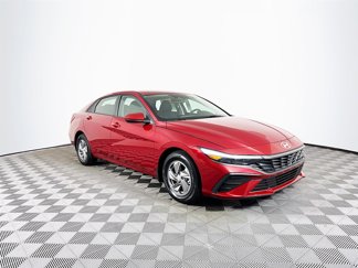 New 2025 Hyundai Elantra SE image 1