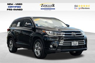 Used 2017 Toyota Highlander Limited Platinum video 1