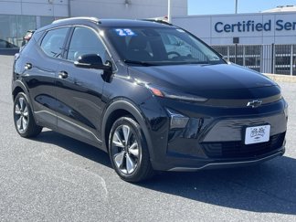Used 2023 Chevrolet Bolt EUV LT w/ Convenience Package image 1