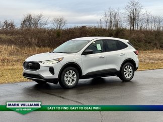 New 2025 Ford Escape Active image 1