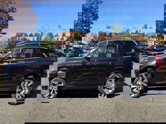 Used 2016 Volvo XC90 T6 Momentum w/ Protection Package Plus image 1
