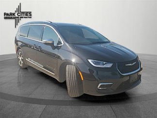 New 2025 Chrysler Pacifica Pinnacle image 1
