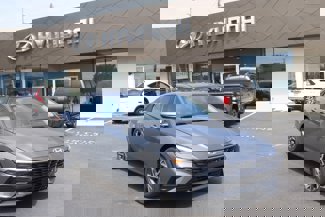 New 2025 Hyundai Elantra Limited video 1