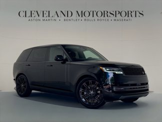 Used 2024 Land Rover Range Rover Long Wheelbase SE image 1
