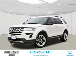 Used 2018 Ford Explorer XLT w/ Equipment Group 202A image 1