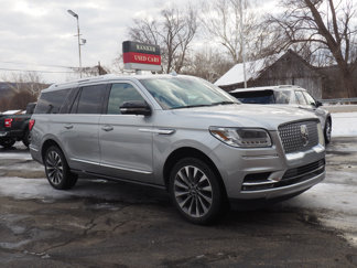 Used 2021 Lincoln Navigator L Reserve image 1