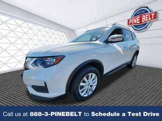Used 2020 Nissan Rogue SV image 1
