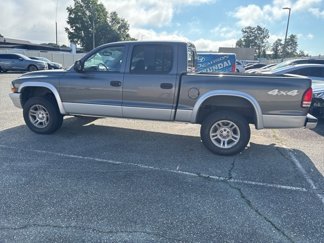 Used 2004 Dodge Dakota SLT w/ Deluxe Convenience Group image 1
