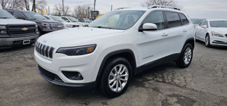 Used 2019 Jeep Cherokee Latitude w/ Popular Appearance Group image 1