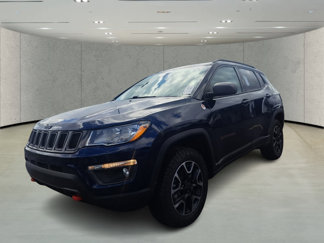 Used 2019 Jeep Compass Trailhawk w/ Cold Weather Group image 1
