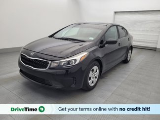Used 2017 Kia Forte LX image 1
