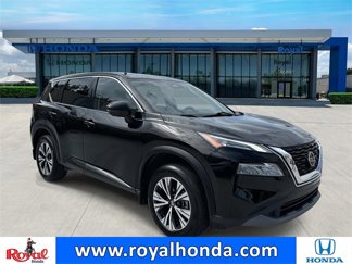 Used 2021 Nissan Rogue SV image 1