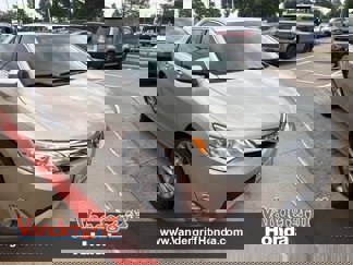 Used 2013 Toyota Camry XLE image 1