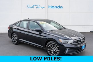 Used 2023 Volkswagen Jetta Sport image 1