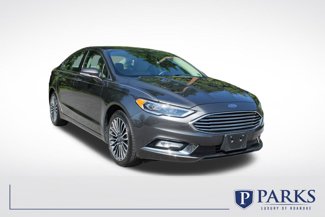 Used 2017 Ford Fusion SE image 1