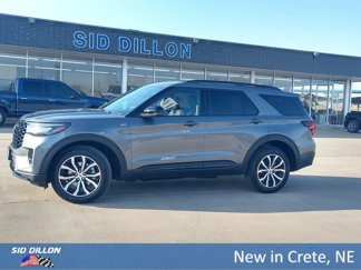 New 2025 Ford Explorer ST-Line image 1