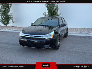 Used 2010 Ford Focus SE image 1