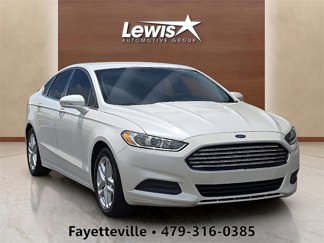 Used 2013 Ford Fusion SE image 1